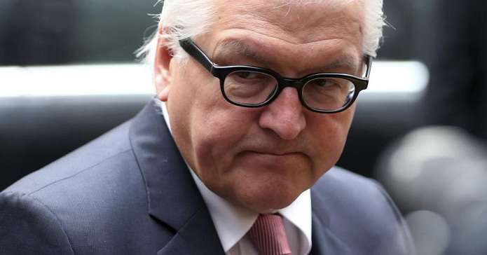 Штайнмайер обсудит в Украине минские соглашения