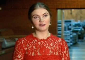 Алина Кабаева поразила всех «новым» лицом
