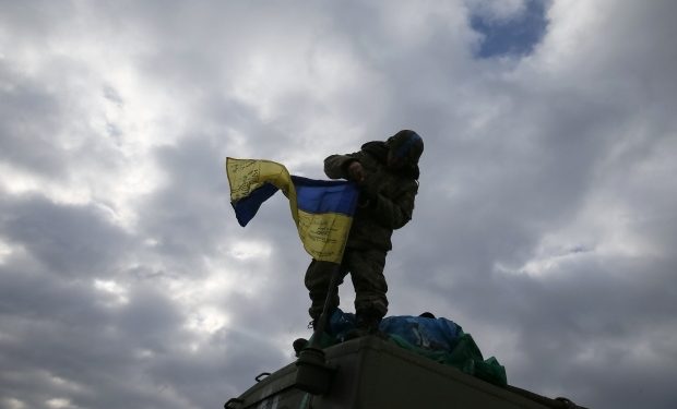 Пресс-центр АТО обвинил террористов в беспрерывном обстреле позиций ВСУ