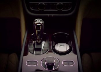 Bentley опубликовала видеотизер своего первого кроссовера