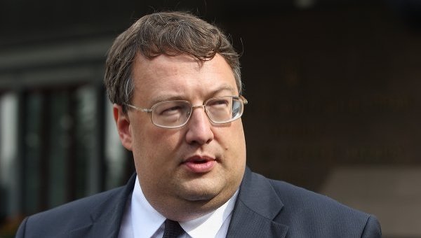 Геращенко усомнился в способностях президента Украины