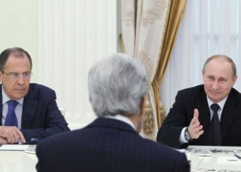 Лавров сделал экстравагантный подарок Керри