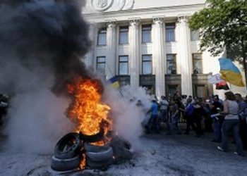 В Киеве силовики задержали 12 активистов «Кредитного майдана»