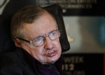 Компьютеры в течение века смогут взять верх над людьми