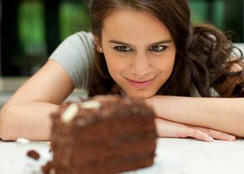 Почему не надо исключать любимые продукты во время соблюдения диеты