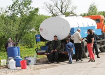 Террористы оставили Луганск без воды