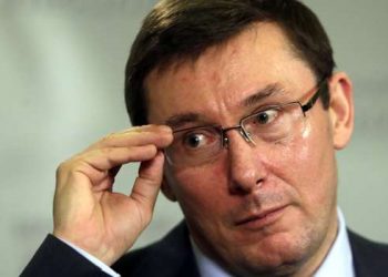 Луценко рассказал, когда вступит в силу закон о Национальной полиции
