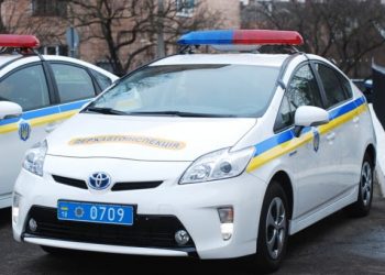 Украина получила от Японии 348 машин для патрульной службы