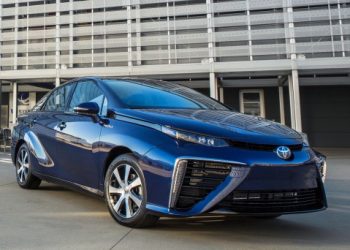 Японские компании Mazda и Toyota будут обмениваться технологиями