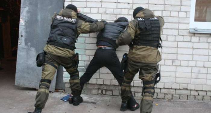 Преступников, стрелявших ночью в милиционеров, задержано