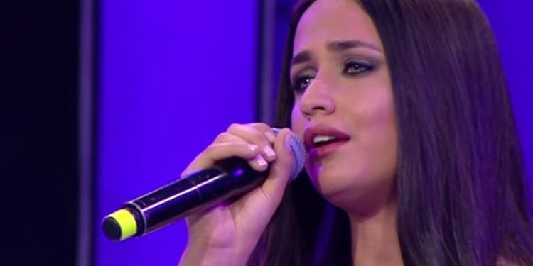 В Турции певице выстрелили в голову за участие в музыкальном конкурсе