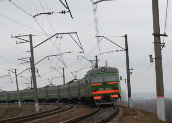 Под Петербургом из горящей электрички эвакуировали всех пассажиров
