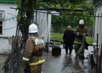 Населенные пункты Крыма подтопило из-за непогоды
