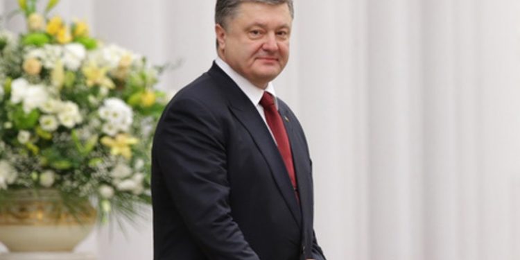 Украинский президент: Первоочередной задачей является контроль над границей