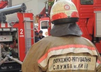 Пожар в Киеве: На Крещатике ночью горел заброшенный ресторан