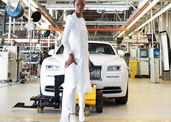 Марка Rolls-Royce представит 8 мая эксклюзивную версию купе Rolls-Royce Wraith Inspired by Fashion
