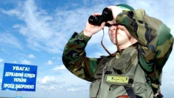 На границе с РФ пограничники отбили атаку врага