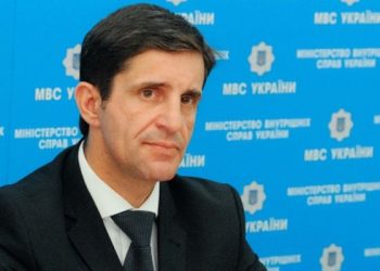 И.о. главы ГосЧС отказался от финансовой компенсации за командировку в Непал