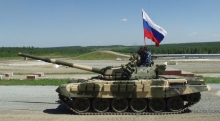 В сторону Счастья движется колонна вражеской тяжелой техники