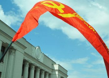 В Украине сегодня вступает в силу закон о декоммунизации