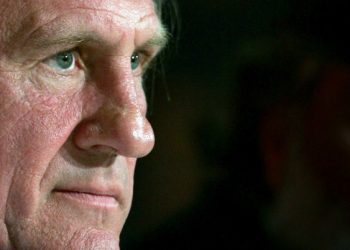 Жерар Депардье заявил о готовности умереть за РФ