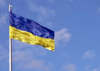 Украинские военные подняли над оккупированной Горловкой сине-желтый флаг