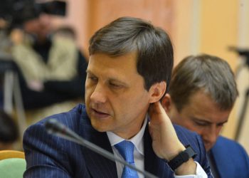 Глава Минэкологии будет судиться с Ляшко