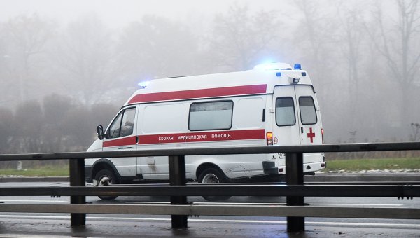 Под Омском легковушка врезалась в остановку: 4 погибших