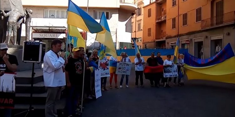В Италии прошла акция протеста против агрессии РФ на территории Украины