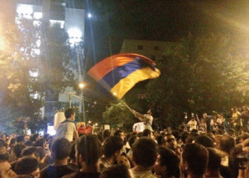 В Армении протестующие заявили о давлении на активистов