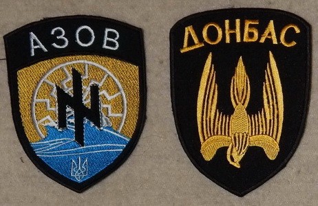 В Бердянске неизвестные с шевронами «Азов» ограбили мужчину
