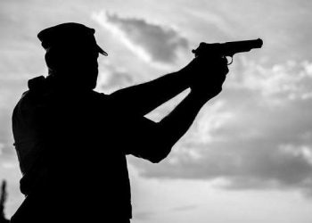 На блокпосту в Докучаевске террорист расстрелял мирного жителя
