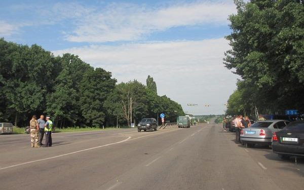 Грузовик с боеприпасами под Полтавой тушили 35 оперативников