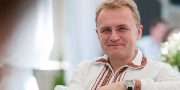 Мэр Львова подал в отставку