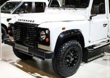 Новый внедорожник Defender выпустят в 2016 году