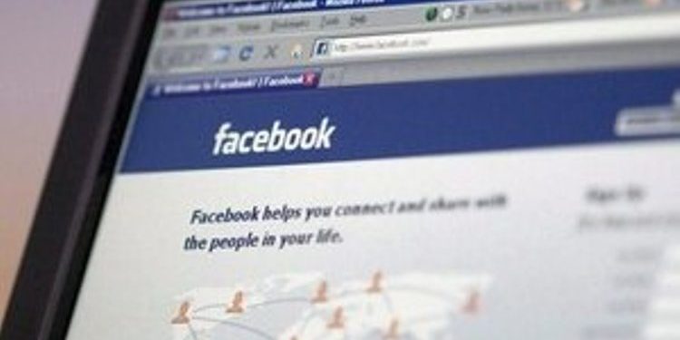 Стець встретился с топ-менеджерами Facebook