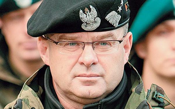 Польский генерал: Нужно быть готовым к началу гибридной войны