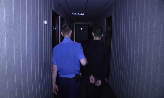 Парней, подозреваемых в изнасиловании студентки в Харькове, отправили в СИЗО