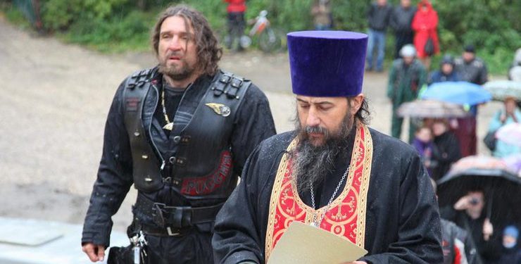 Церковь может канонизировать путинского байкера Хирурга