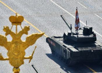 Китай и Индия интересуются покупкой новейшей российской военной техники,- Кожин