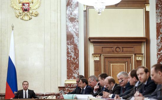 СМИ: Медведев призвал россиян готовиться к жизни в условиях кризиса