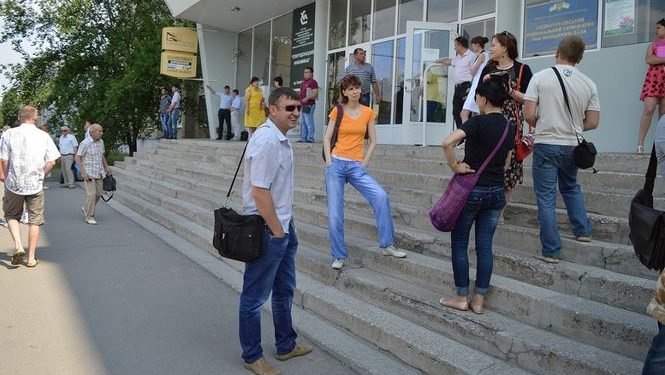 В Северодонецке на митинг против Москаля пришли три человека