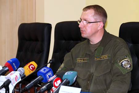 В Донецкой области уволены почти 8 тысяч милиционеров