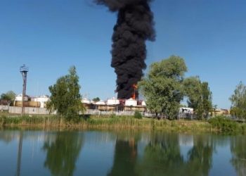 Утром на нефтебазе под Васильковом прогремел новый взрыв