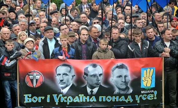 В Польше просят Украину изменить закон об ОУН-УПА