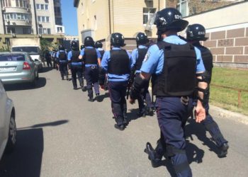 В Сети появилось видео драки во время гей-парада в Киеве