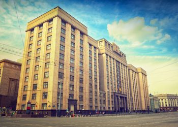 Депутаты предложили запретить губернаторам самопиарится в СМИ