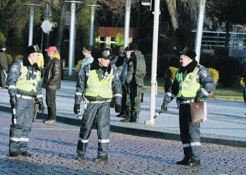 Канада выделит $5 миллионов на «новую» полицию в Украине