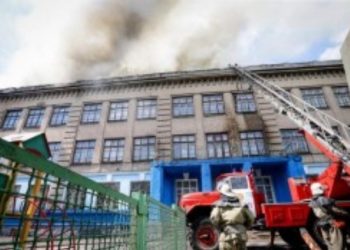 Масштабный пожар в запорожской школе ликвидирован, - пресса