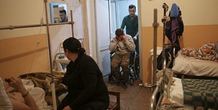В Днепропетровск привезли солдат, раненых под Марьинкой